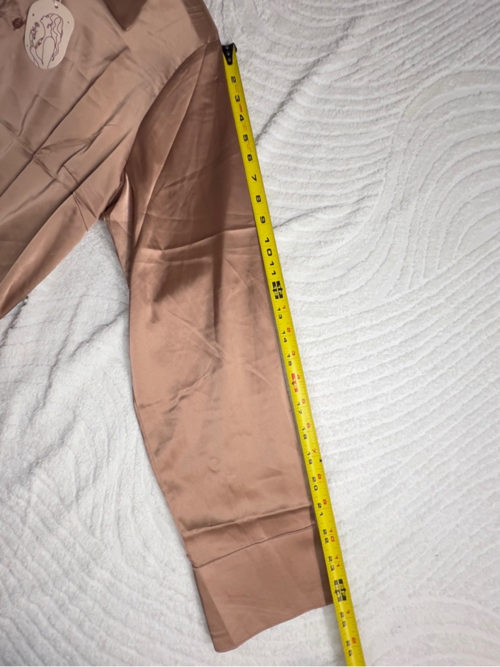 Women’s Satin Tan Button-Down Shirt - XL Unbranded - Picture 7 of 7